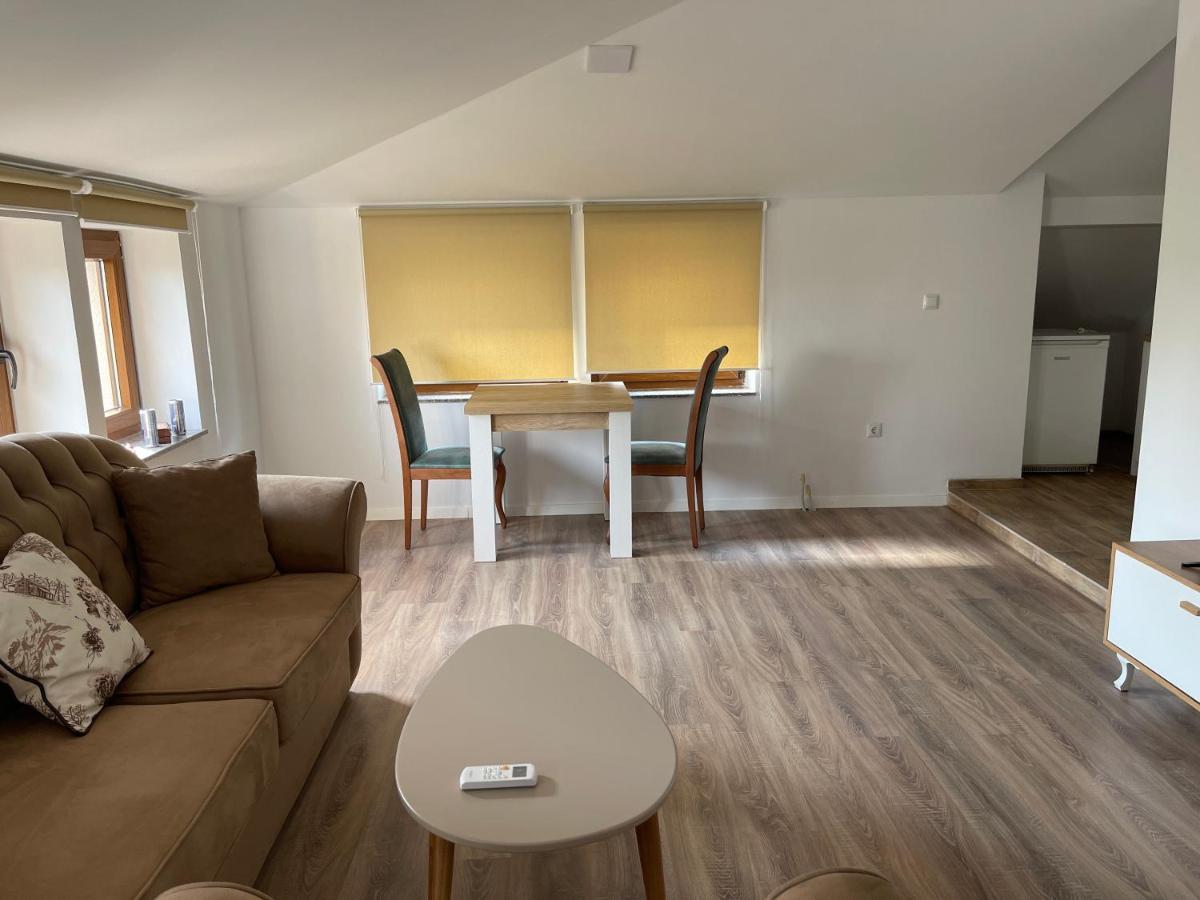 Pristina Select Apartments Buitenkant foto