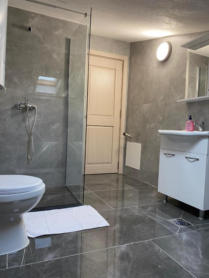 Pristina Select Apartments Buitenkant foto