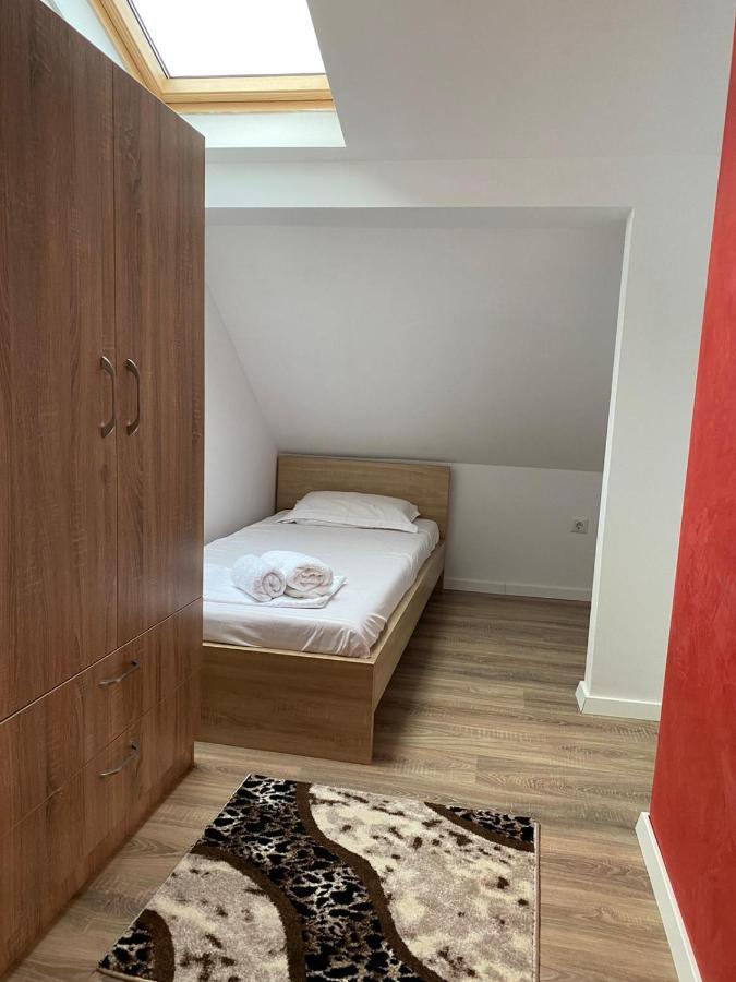 Pristina Select Apartments Buitenkant foto