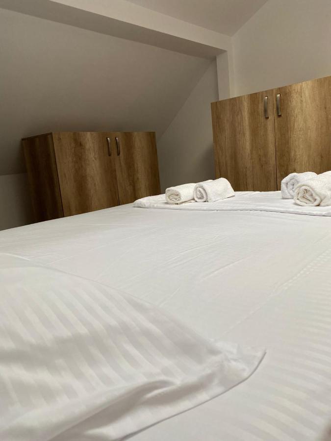 Pristina Select Apartments Buitenkant foto
